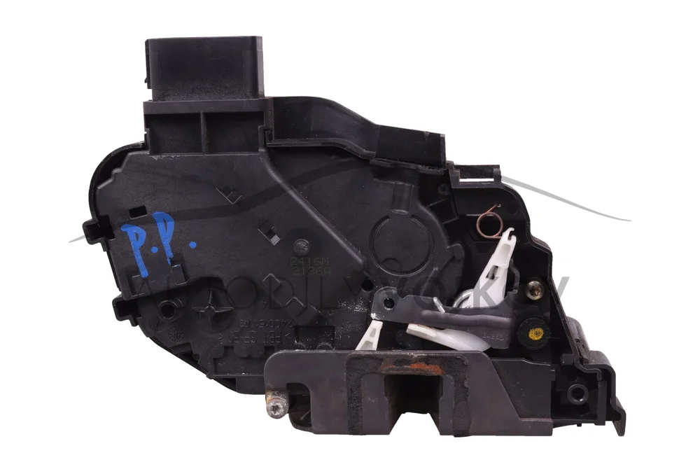 Zámek dveří přední pravý 3M5A-R21812-CM v:109614