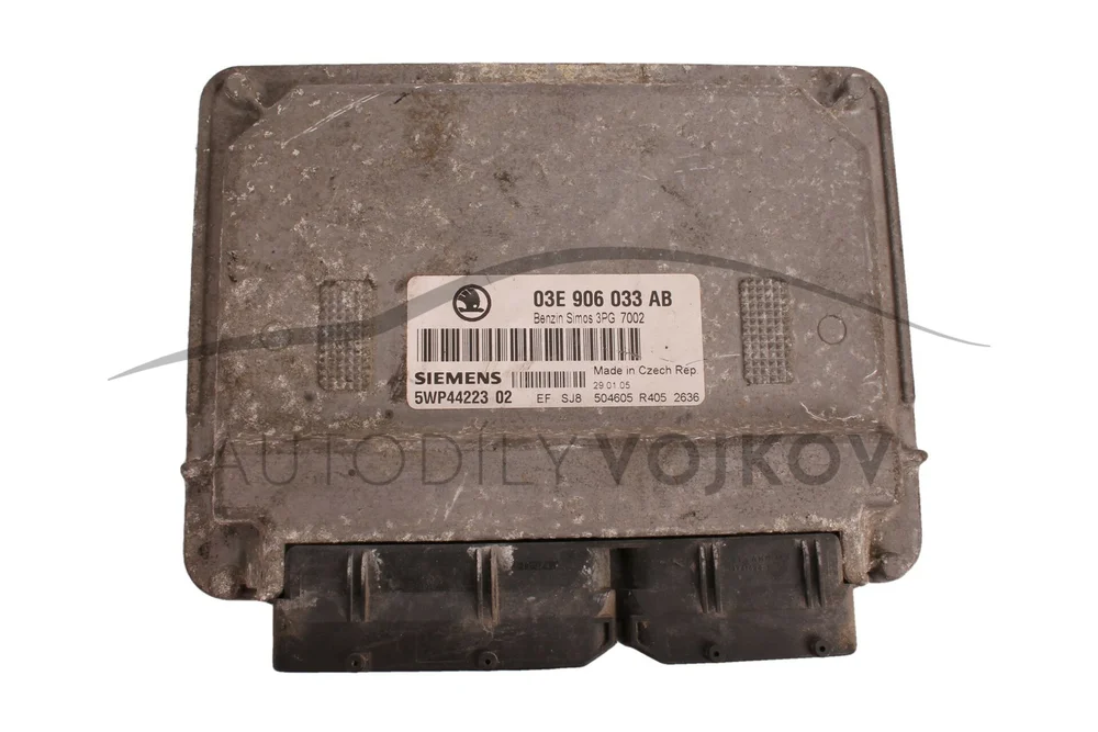 Řídící jednotka motoru 03E906033AB v:61379 Řídící jednotka motoru 03E906033AB v:61379